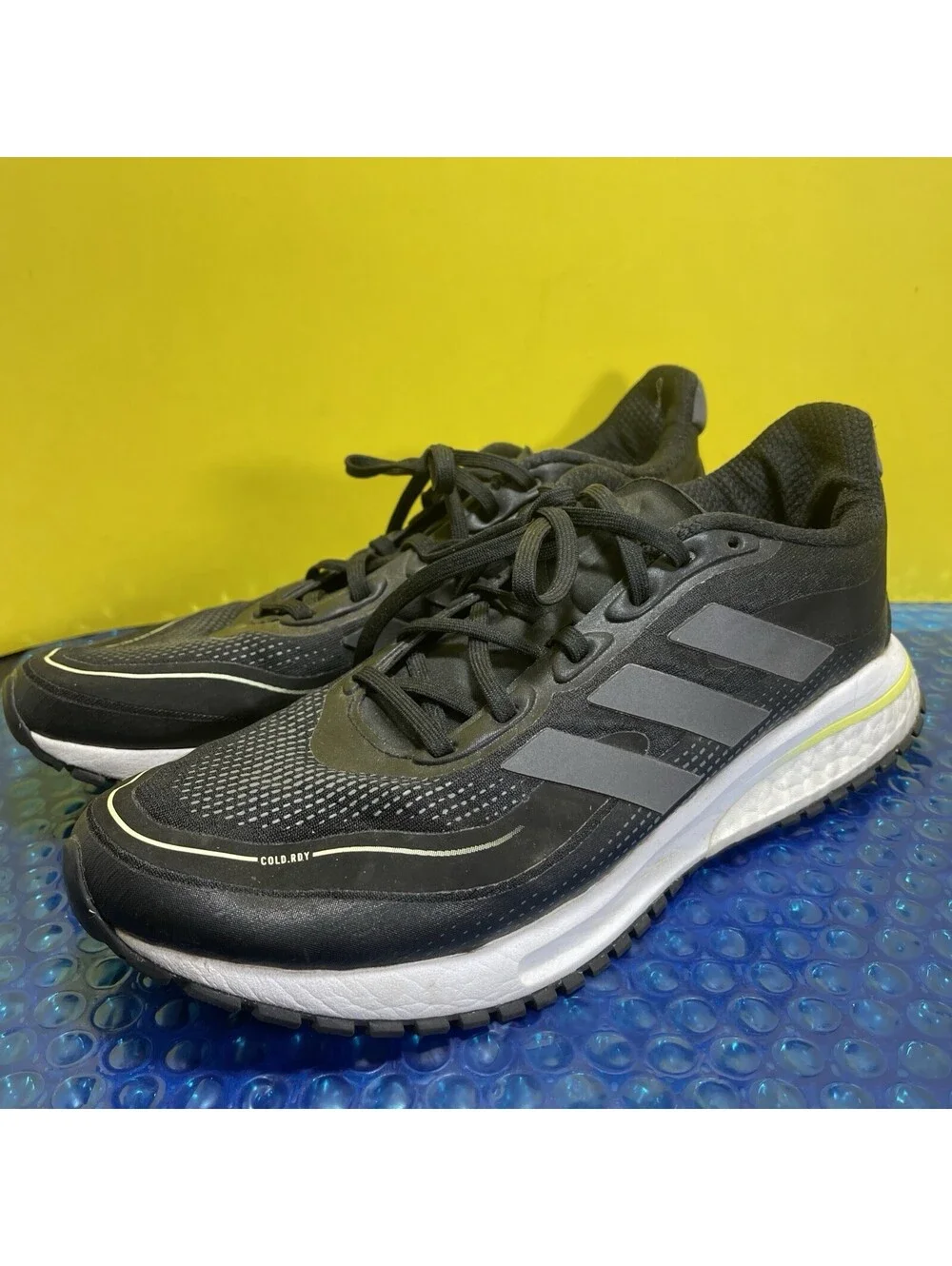 Adidas SUPERNOVA Cold.Rdy Sneaker Size 9.5 Men’s Nice